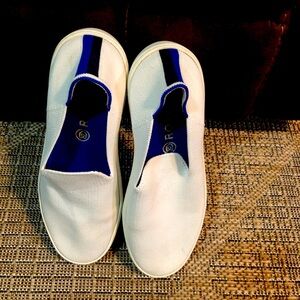 Rothy’s Tennis Slide ins